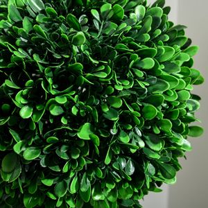 Albero di Ulivo Artificiale da Interno/Esterno, Topiaria 3ft con Foglie di Sandalo, Illuminato e Realistico - Product Image 6