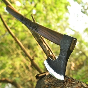 Hacha Vikinga Hecha a Mano, Hacha con Mango de Madera de Palisandro, Acero 52100, para Bushcraft y Camping - Product Image 5