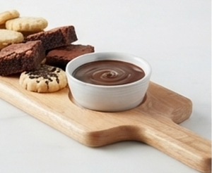 Plat chauffant élégant en bois avec finition lisse, idéal pour les mariages et la vaisselle de restaurant - Product Image 2
