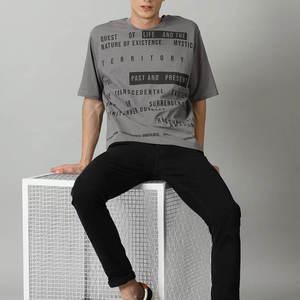 T-shirt gris surdimensionné pour homme avec imprimé lettres, manches courtes, col rond, jersey décontracté en coton respirant - Product Image 5