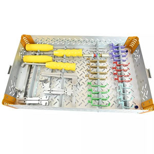 Retractor Cervical TrimLine de Alta Calidad con Certificación CE, Sistema para Cirugía de Columna Vertebral SURGINEXA SURGICAL INSTRUMENTS SR-OP-0777, Manual, Garantía de 3 Años - Product Image 1