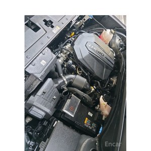 2021 for Hyundai Santa Fe Diesel 2.2 2WD with Automatic Gearbox Leather Seats 60,076 km Left Steering - Product Image 6