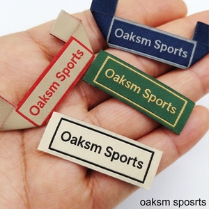 Étiquettes tissées rectangulaires Oaksm Sports, étiquettes drapeau, pliage d'un côté, étiquette de vêtement, logo personnalisé, bord coupé à chaud - Product Image 4