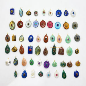 Colgante de doble piedra de cuarzo facetado multicolor chapado en oro de 18k con bisel ovalado de ónix negro, amuleto de piedra preciosa hecho a mano - Product Image 6