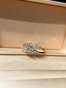 Bague en cluster de diamants taille Asscher de 1,01 carat, motif flocon de neige, cultivés en laboratoire, en or massif 14 carats, bijoux fins pour demande en mariage, pour la mariée - Product Image 3
