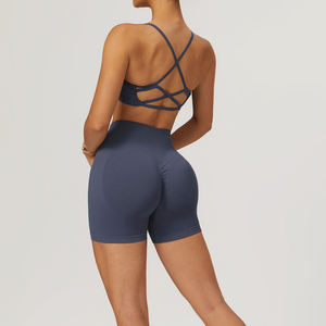Ensemble short et soutien-gorge de sport pour femme, confortable, extensible, col en U, sans couture, effet froncé - Product Image 4