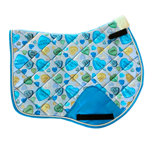 Almohadilla de Montar a Caballo Personalizada de Primera Calidad con Forro de Lana y Bolsillo para Entrenamiento Diario, Equitación y Uso Deportivo - Product Image 1