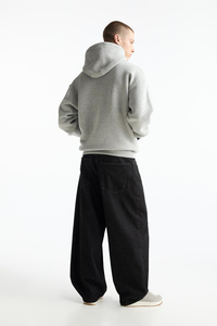Oversized Heavyweight 600GSM Pullover Sweatshirt Heather Grey Kangaroo Pocket Hoodies Men Embossed Drop Shoulder 100% Cotton - Product Image 3