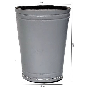 Gobelet à dés rond 7 cm de diamètre, base 5 cm, hauteur 9 cm, design minimaliste durable pour le rangement des dés - Product Image 1