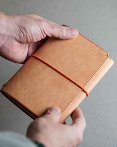 Minimal Style Genuine Leather Heavy Duty Smell Proof Protection <b>A5</b> Notebook Cover Case Journal Sleeve Refillable Organizer - Product Image 1