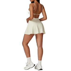 Robe de sport légère pour femmes, idéale pour le golf et le tennis, robe de sport blanche une pièce avec short, logo personnalisé - Product Image 3