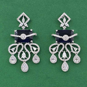 Pendientes Clásicos de Circonia Cúbica con Baño de Rodio, Nueva Moda Popular 443956 - Product Image 2