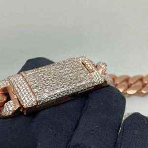 Cadena Cubana para Hombre de Plata de Ley 925, Chapada en Oro Rosa, Gruesa y Brillante, de 24 mm de Ancho, con 4 Filas de Moissanita Certificada, Estilo Hip Hop - Product Image 4