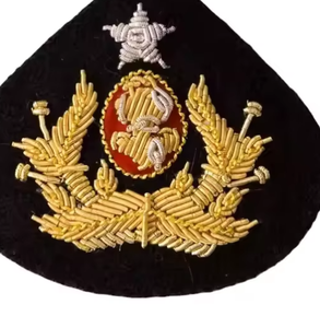 Insignias Bordadas a Mano con Hilo Metálico de Primera Calidad, Diseño Personalizado, Servicio OEM - Product Image 5