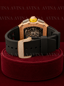 Reloj Cronógrafo de Lujo con Diamantes Moissanite para Hombre, Totalmente Cubierto de Diamantes, Oro Rosa, Forma Tonneau, Automático, Correa de Caucho Negra - Product Image 5