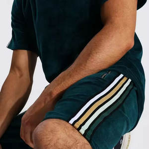 T-shirt graphique en coton surdimensionné vintage à coupe carrée, imprimé sérigraphié, design haut de gamme, streetwear pour hommes - Product Image 5