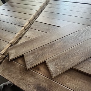 Parquet stratifié chevron imperméable 8mm 12mm AC3 AC4 - Product Image 4