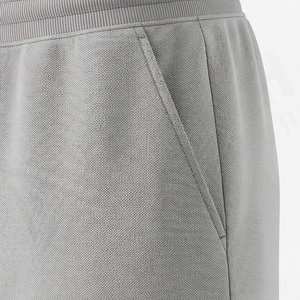 กางเกงขาสั้นคาร์โก้ผู้ชายลำลอง มีกระเป๋าข้าง ทรงหลวม ใส่สบาย มีหกกระเป๋า คุณภาพสูง ราคาคุ้มค่า ทนทาน เหมาะสำหรับกิจกรรมกลางแจ้งและสตรีทแวร์ - Product Image 5