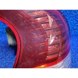 Luz Trasera Izquierda Halógena Usada OEM 9805510580 para 3008 - Product Image 2