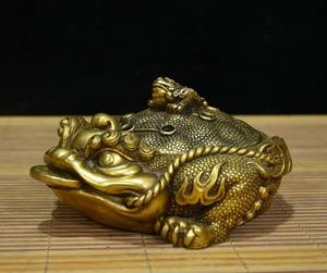 Premium Artisan Aroma <b>Bakhoor</b> Incense Burner Built for <b>Oud</b> Wood for Elevated Living Environments - Product Image 1