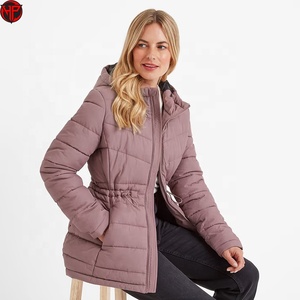 Chaqueta acolchada con capucha para mujer, abrigo de invierno con relleno alternativo al plumón, con cordón ajustable, longitud regular, ropa de exterior, chaqueta tipo burbuja para mujer - Product Image 5