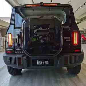 Auto a Gasolina Jetour Traveler 2.0T 4WD SUV 2023, Volante a la Izquierda, Asientos de Cuero, Cámara Trasera - Product Image 4