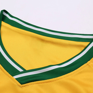 เสื้อฟุตบอลผลิตจากโรงงาน ผลิตด้วยผ้าโพลีเอสเตอร์ 100% รุ่นปี 2026 สำหรับผู้ชาย แบบซับลิเมชั่น - Product Image 5