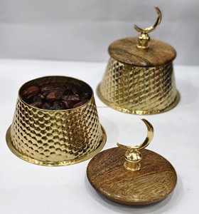 Lujosa vajilla vintage chapada en oro, elegante Juego de 2 cuencos para servir comida para ocasiones navideñas a precios al por mayor - Product Image 1
