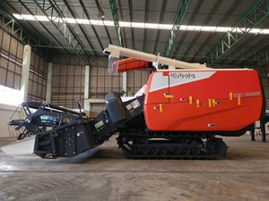 DC108X 108HP Multi-Crop Rice <b>Corn</b> Wheat Combine <b>Harvester</b> Heavy-Duty Gear Drive Diesel Engine High-Productivity Farming Machine - Product Image 2
