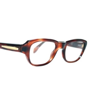 Gafas de cuerno de búfalo talladas distintivas, Marcos ópticos clásicos para hombres y mujeres, descuentos al por mayor disponibles, artesanías naturales - Product Image 1
