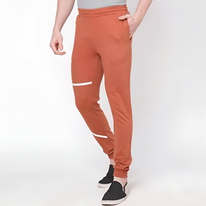Pantalon de survêtement vintage personnalisé pour homme en coton molletonné, style streetwear, avec strass, confortable, pour le sport - Product Image 3
