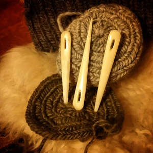 เข็มเจาะกระดูก ดีไซน์หรูหรา สำหรับช่างฝีมือและนักประดิษฐ์ ที่มีความงดงามเหนือกาลเวลา - Product Image 2