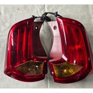 Feux arrière compatibles d'occasion pour paire de feux arrière gauche et droit 92401-TY0 Rouge, pièces auto coréennes - Product Image 2
