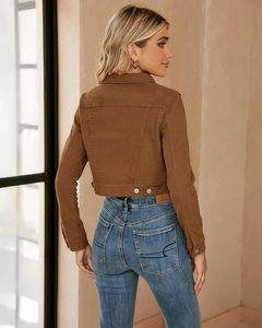 Veste en jean marron ciré, col rabattu, fermeture boutonnée, manches classiques, couleur unie, coupe ajustée, longueur courte, style décontracté automne - Product Image 4