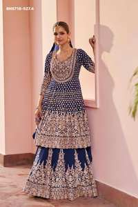 Conjunto de Falda, Top y Dupatta de Georgette de Primera Calidad con Bordado y Trabajo a Mano, de Aspecto Elegante, Exportador de Moda Femenina - Product Image 4