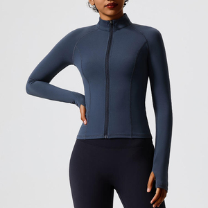Chaqueta deportiva ajustada con cuello para mujer, con cremallera completa, de nailon, para correr, fitness, con orificios para los pulgares, de secado rápido, para yoga. - Product Image 4