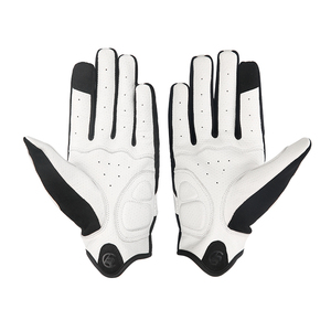 Gants de golf Cabretta avec logo personnalisé, couleur personnalisée, doux et confortables, respirants, couleur pleine. - Product Image 3