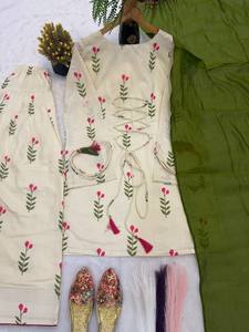 Conjunto de traje Salwar TENNECY para mujer, de algodón puro camericano, con mangas elegantes y adornos Latkan Farshi, para todas las temporadas, ideal para bodas. - Product Image 6