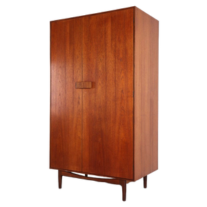 Armoire autoportante en teck, style minimaliste moderne du milieu du siècle, 2 portes - Product Image 1