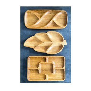 Plateau de service en bois massif, planche rustique pour la présentation de pizzas, sandwichs, pâtisseries, gâteaux, biscuits et petit-déjeuner - Product Image 5