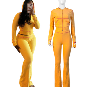 Conjunto de Sudadera con Capucha de Manga Larga y Pantalones Acampanados de Cintura Alta con Diseño de Waffle y Patchwork para Otoño 2026 - Ropa de Descanso y Chándal para Mujer - Product Image 3