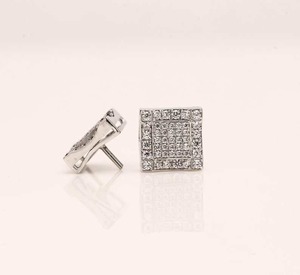 Boucles d'oreilles clous en moissanite pour femme, exportateur indien, bijoux de luxe étincelants pour mariée, cadeau à vendre - Product Image 6