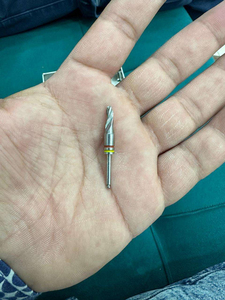 Kit de 30 Piezas de Brocas Cónicas para Implantes Dentales, Brocas Quirúrgicas Manuales de Acero Inoxidable con Caja de Almacenamiento - Product Image 5