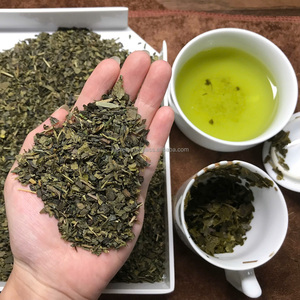 Té Verde Vietnamita Hecho con Té de las Tierras Altas, Calidad Premium, Hecho a Mano con Hojas Frescas, Certificado ISO22000 - Product Image 1