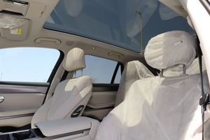 รถยนต์บีวายดี แทง แอล ดีเอ็ม พี ไฮบริด พีเอชอีวี ขับเคลื่อนสี่ล้อ ปี 2025 - Product Image 4