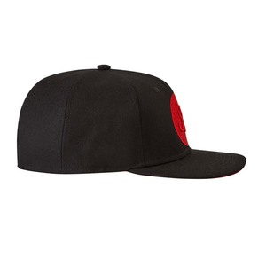 Casquette Snapback Ajustable Personnalisée de Qualité Supérieure, Visière Plate Classique, Matériaux de Qualité Supérieure, Respirante, pour un Usage Quotidien - Product Image 2
