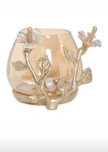 Nouveau design décoratif en aluminium Sculpture à la main Votive New Christmas Metal Votive avec verre bon marché Élégant et économique - Product Image 4