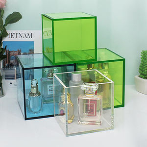 Boîte de rangement moderne et élégante en acrylique pour parfums, soins de la peau, produits de beauté et parfums. - Product Image 5