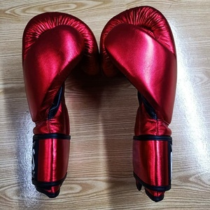 Guantes de Boxeo Profesionales Celeto Rays de Alta Calidad para Muay Thai, Color Personalizado, Talla para Adultos, RL-BG-154 - Product Image 3