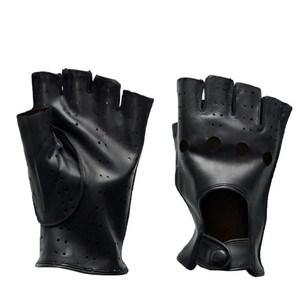 ถุงมือขับรถหนังกลับนิ่มแบบมีรูระบายอากาศ สีดำล้วน สำหรับผู้ชาย - Product Image 2
